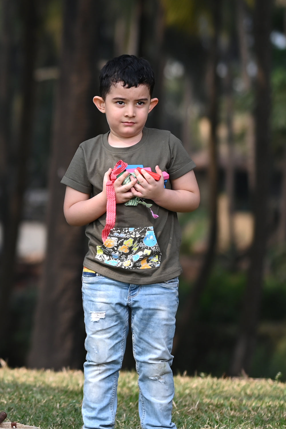 Scribble Dribble Kangaroo Pocket Tee- Olive Green